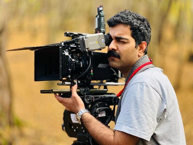 Iranian film director Kasla Thirsahar serves the ju judges at the Genesis International Film Festival