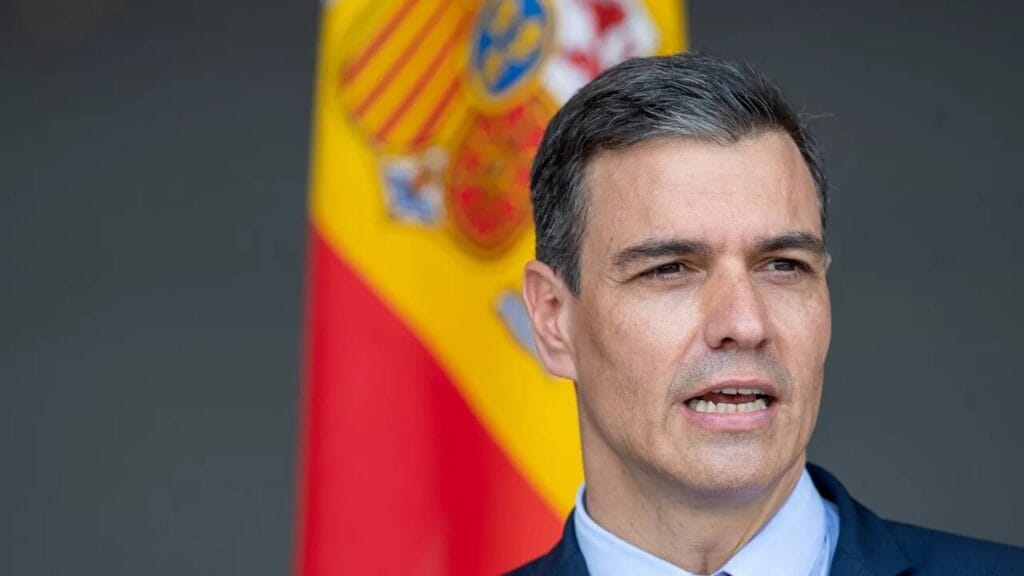 Spain PM urges Israel not to pose a threat to its fleet