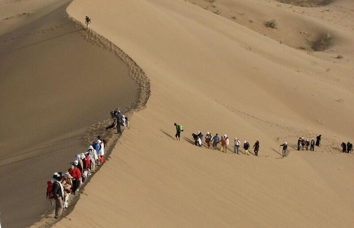 The number of visitors to the Rut Desert, a UNESCO World Heritage Site, has increased rapidly since mid-autumn.